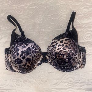 Victoria Secret Bra 34 D